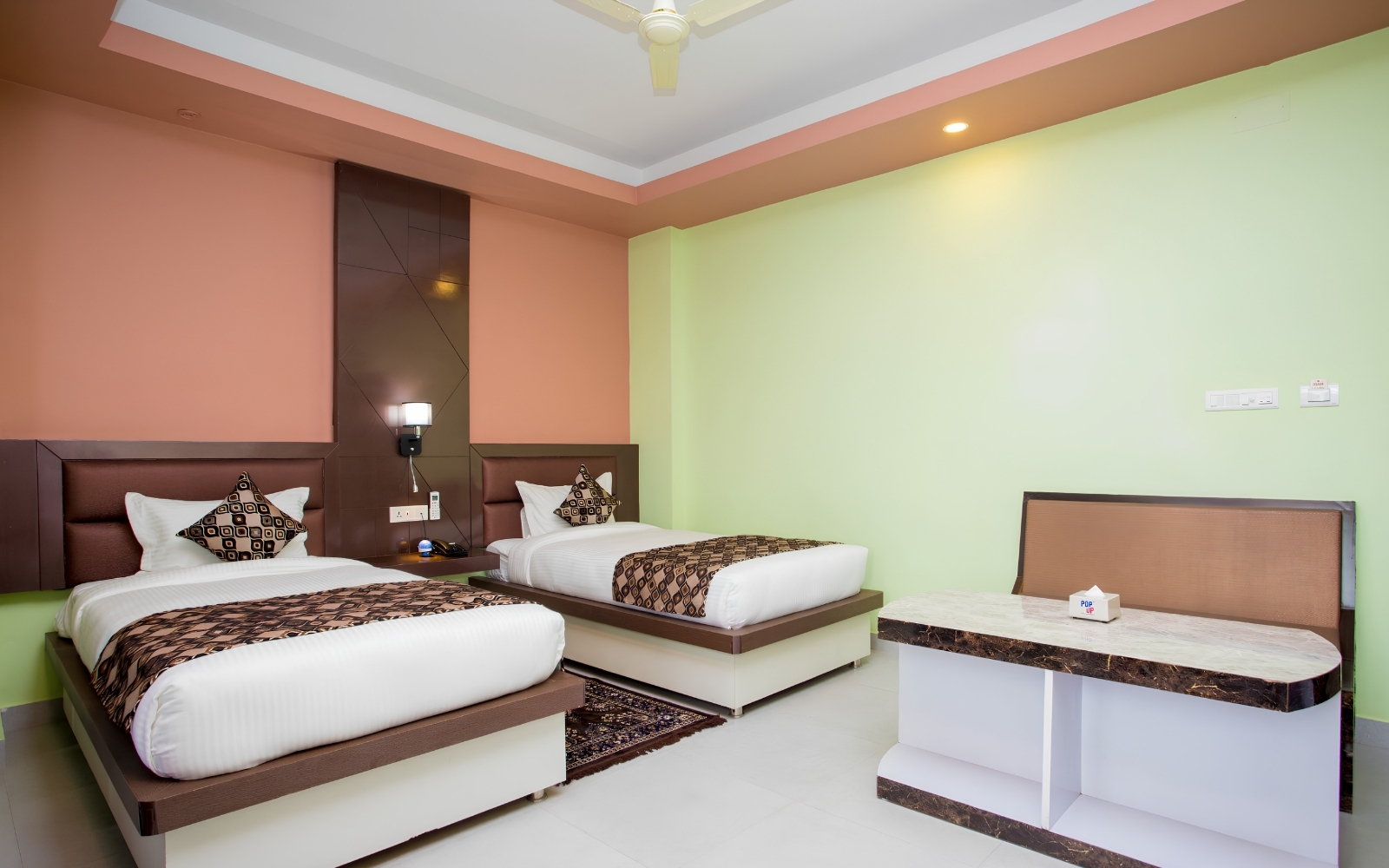 Super Deluxe Twin Room